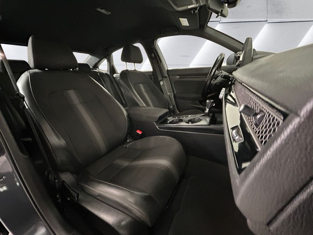 Used 2023  Honda Sport image 14