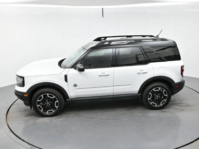 Used 2022 Oxford White Ford Outer Banks image 34