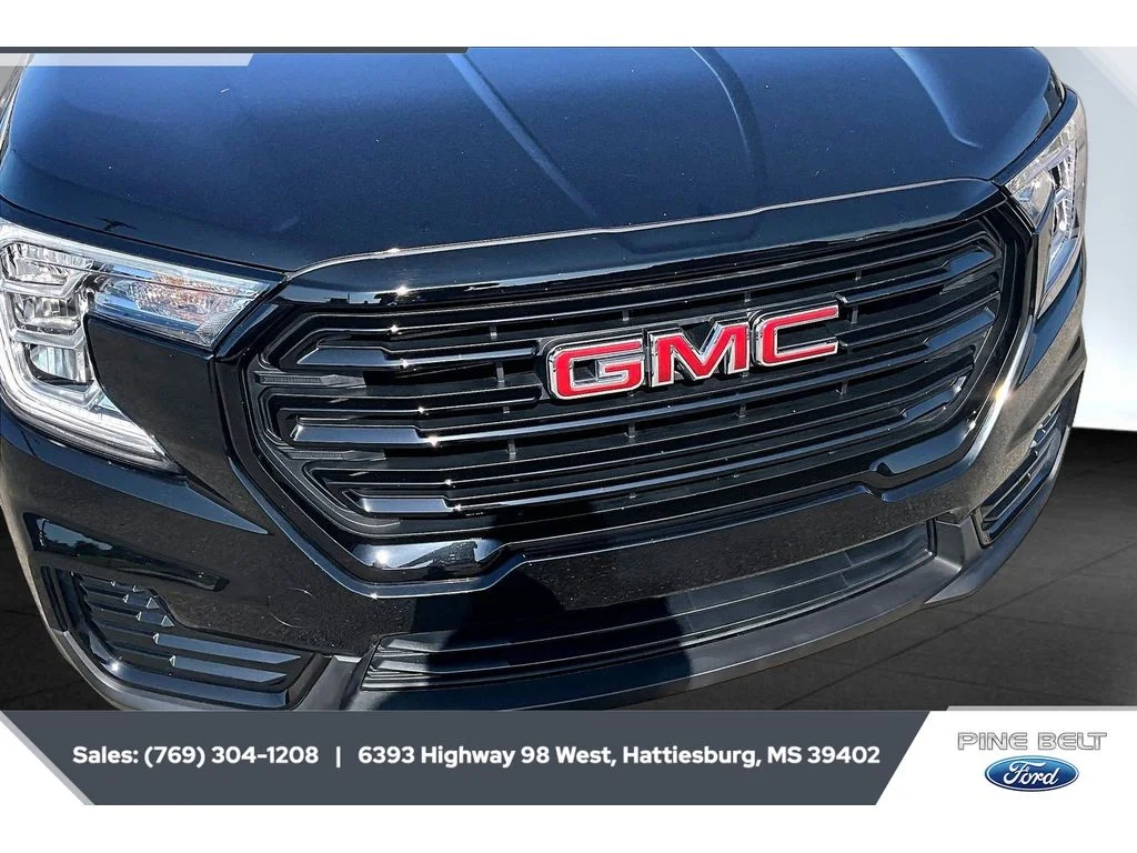 Used 2023 Ebony Twilight Metallic GMC SLE image 5