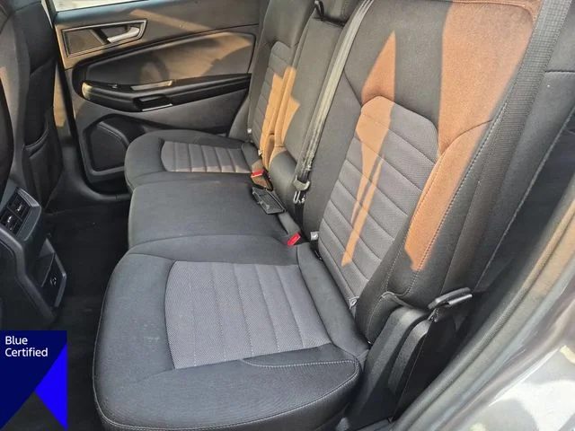 Used 2022 Gray Ford SE image 29