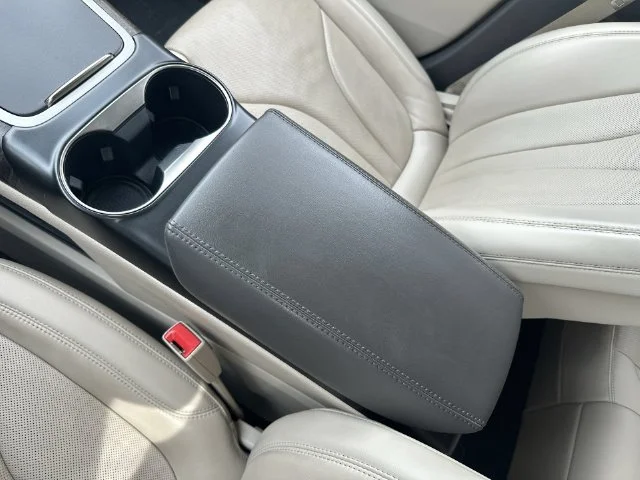 Used 2020 White Lincoln Reserve image 21