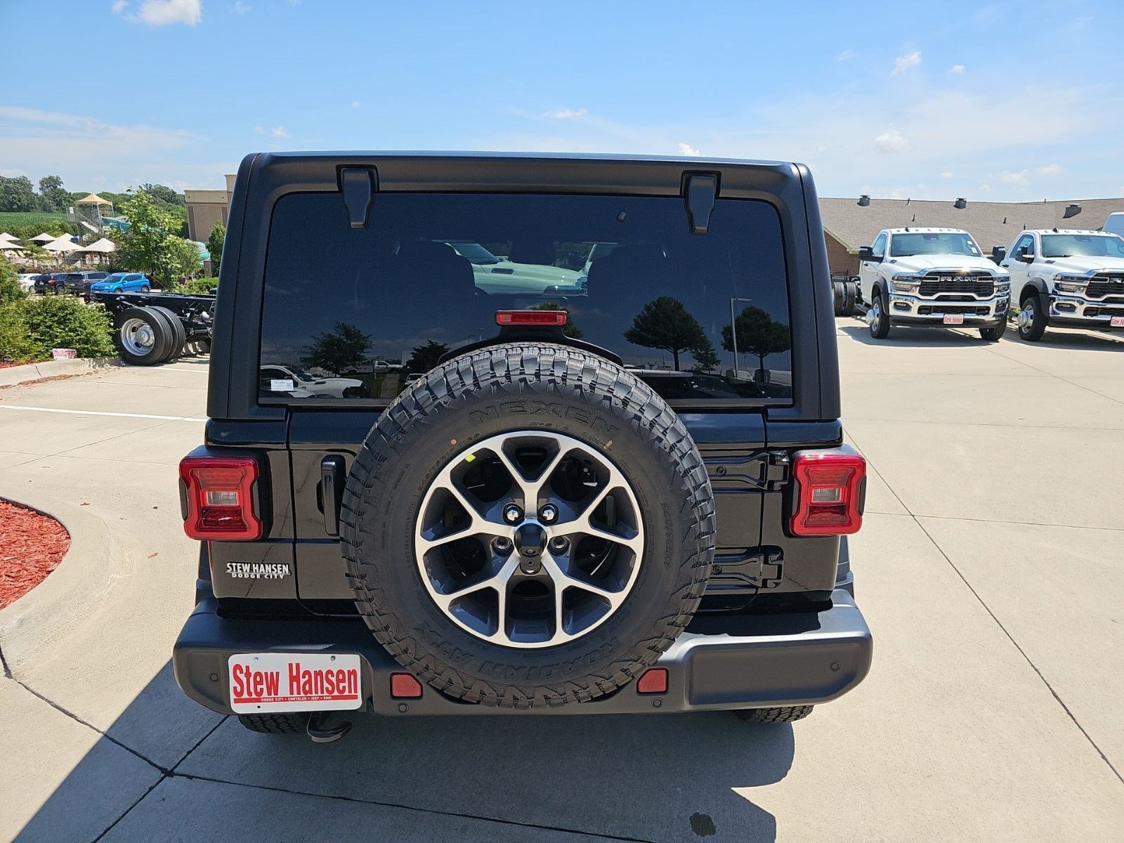 New 2026 Black Clearcoat Jeep Sport S image 4
