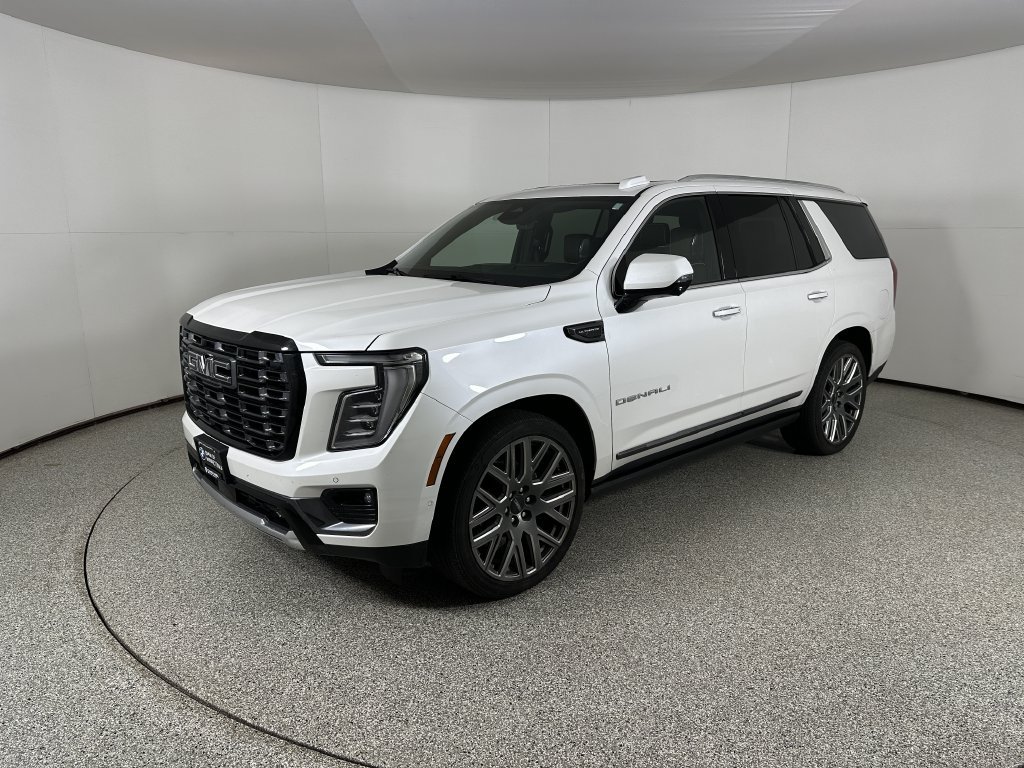 Used 2025 White GMC Denali Ultimate image 1