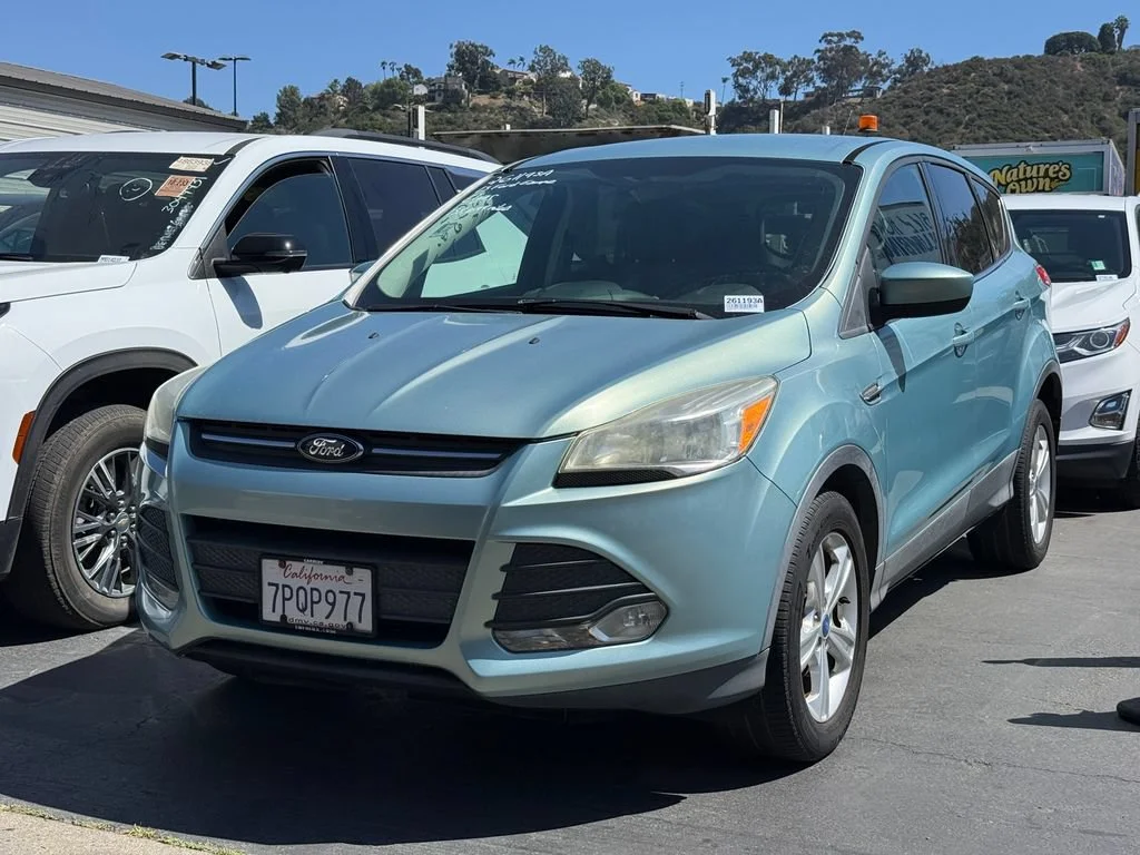 Used 2013 Green Ford SE image 9