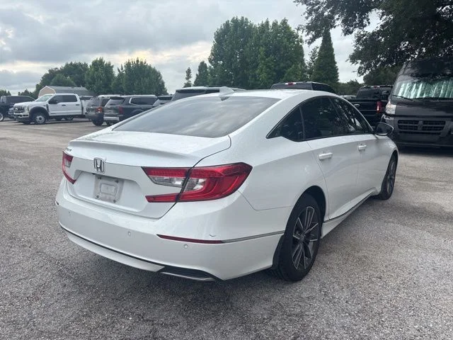Used 2022 White Honda EX-L image 5