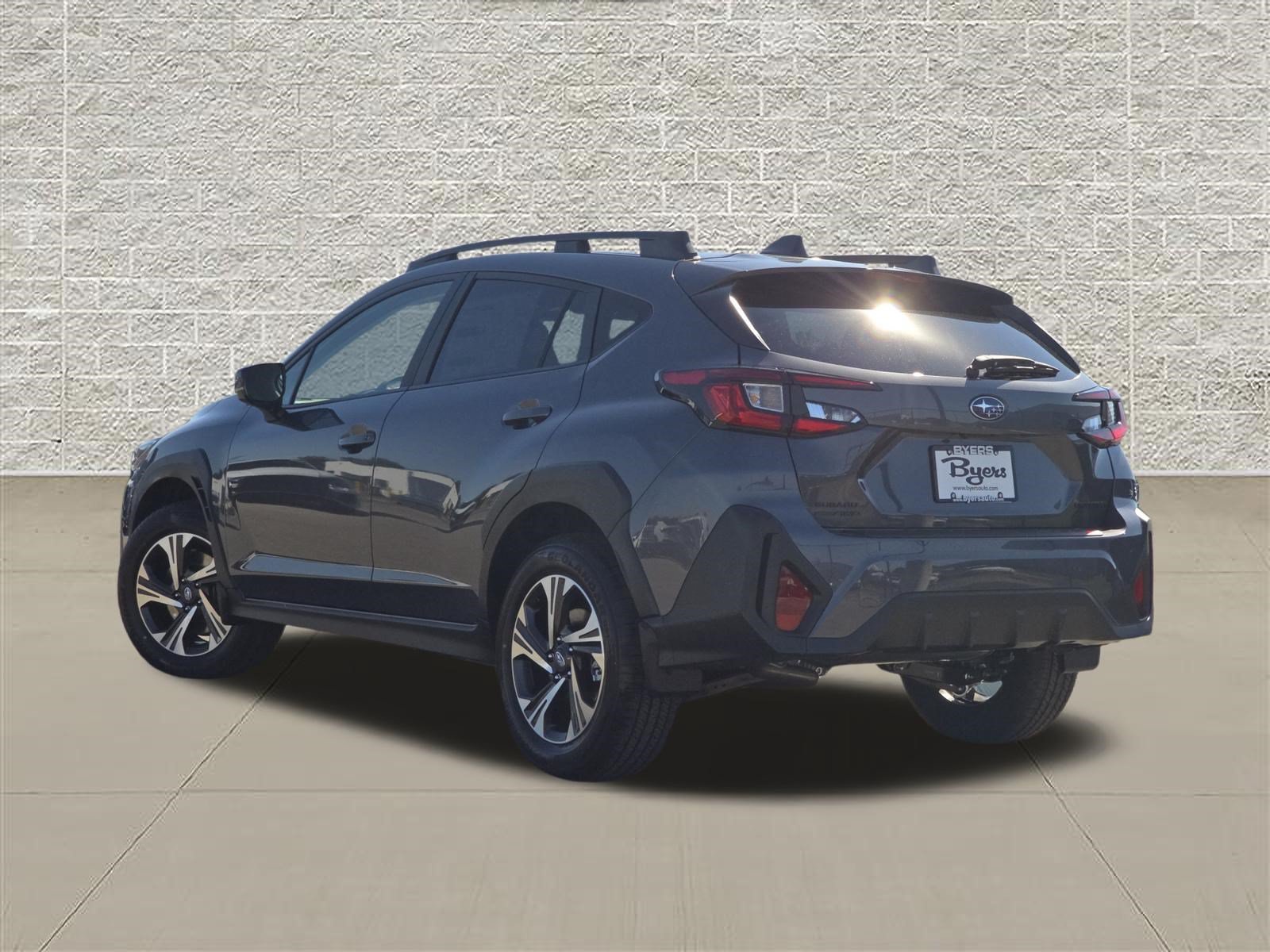 New 2026 MAGNETITE GRAY PEARL Subaru Premium image 5