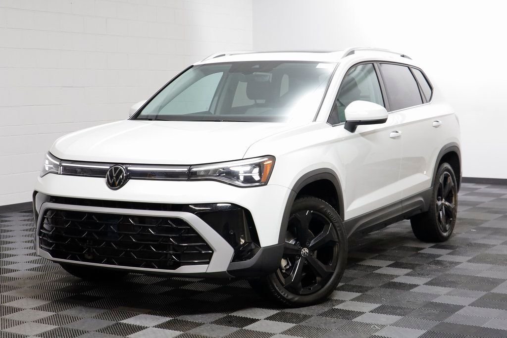 2025 Volkswagen Taos SEL