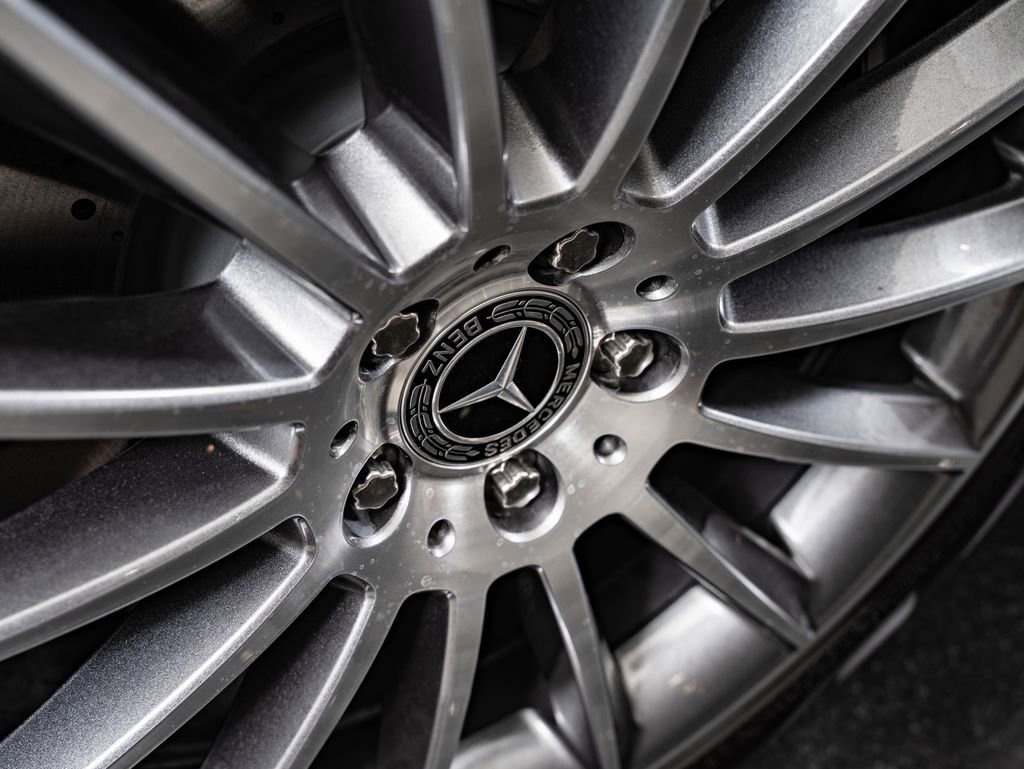 New 2026 Polar White Mercedes-Benz GLE 450 image 8