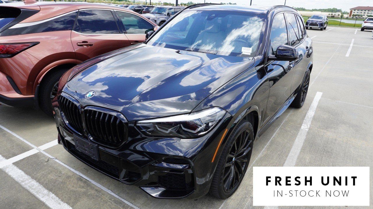 Used 2023 Black BMW xDrive40i image 1