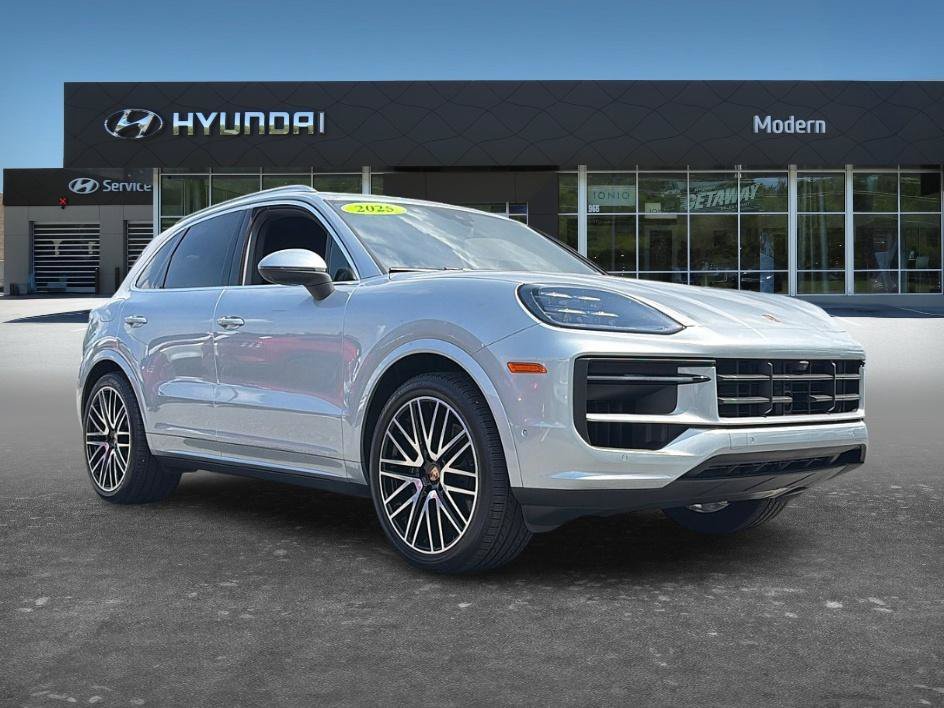 Used 2025 Dolomite Silver Metallic Porsche Base image 3