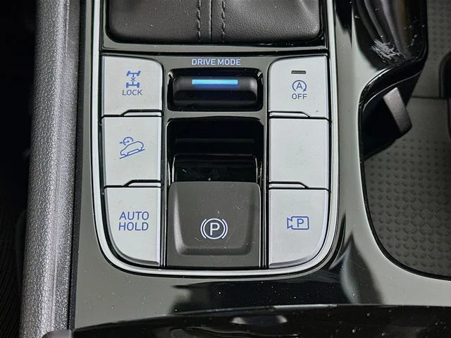 New 2026 Hyundai TUCSON SEL