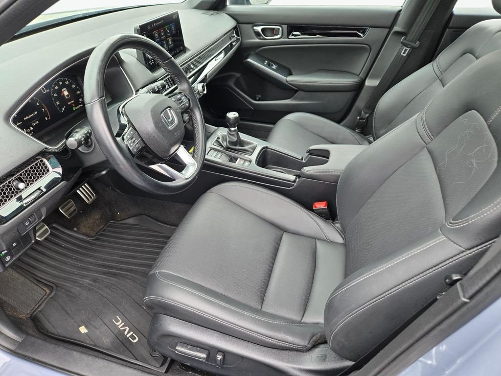 2023 Honda Civic Hatchback Sport Touring - Photo 13