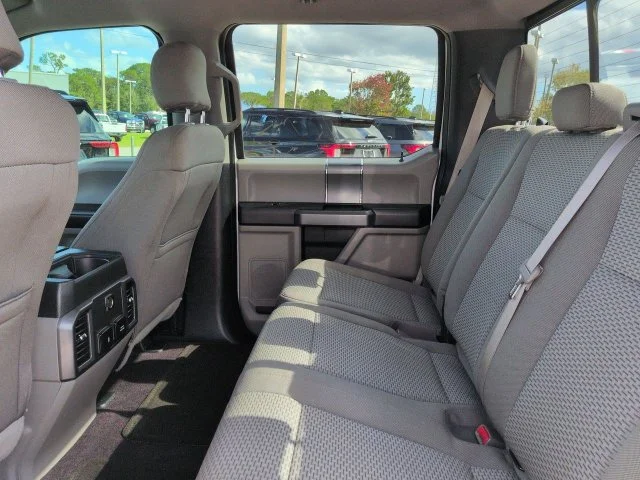 Used 2017 Oxford White Ford XLT image 14