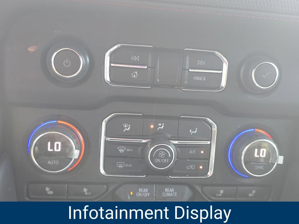 Used 2021 BLACK Chevrolet RST image 35
