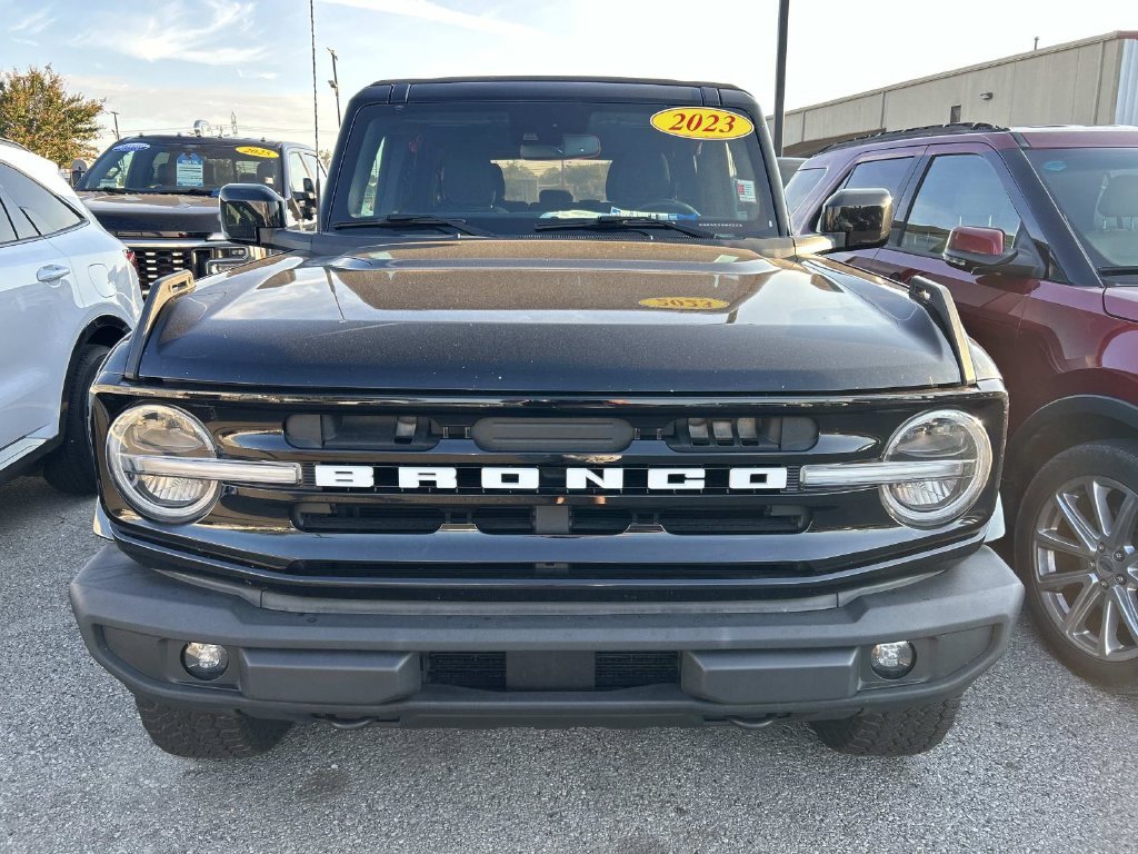 Certified Used 2023 Shadow Black Ford Outer Banks image 6