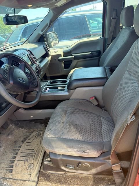 Used 2016 Red Ford XLT image 19