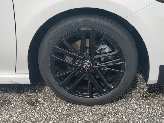 New 2026 Ice Cap Toyota SE image 11