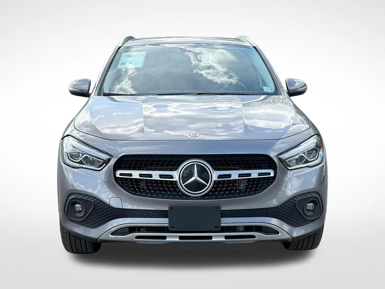 Used 2023  Mercedes-Benz GLA 250 image 2