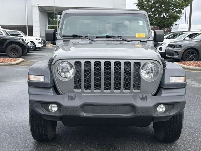 Used 2020 Gray Jeep Sport image 8