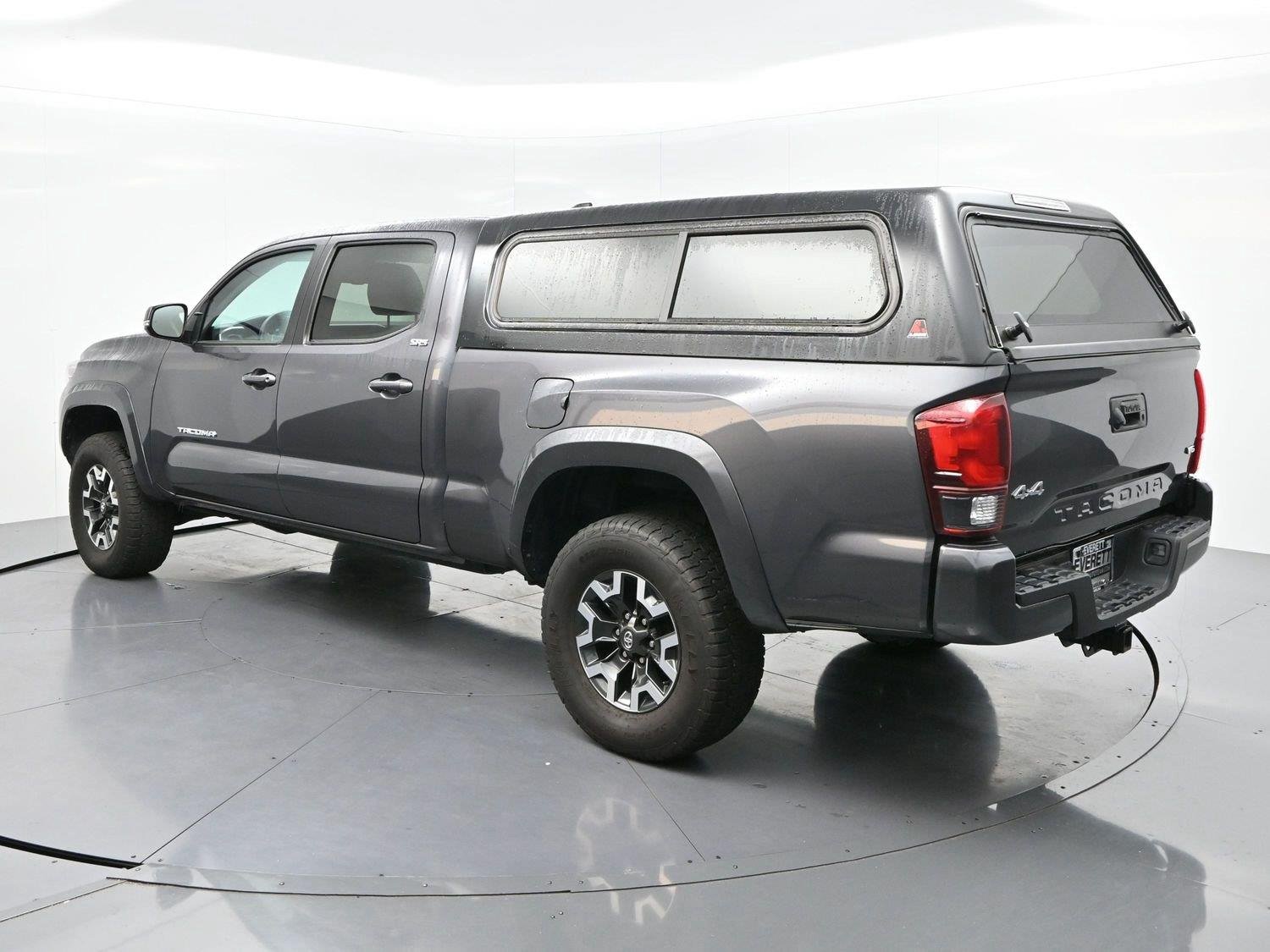 Used 2023 Magnetic Gray Metallic Toyota SR5 image 5