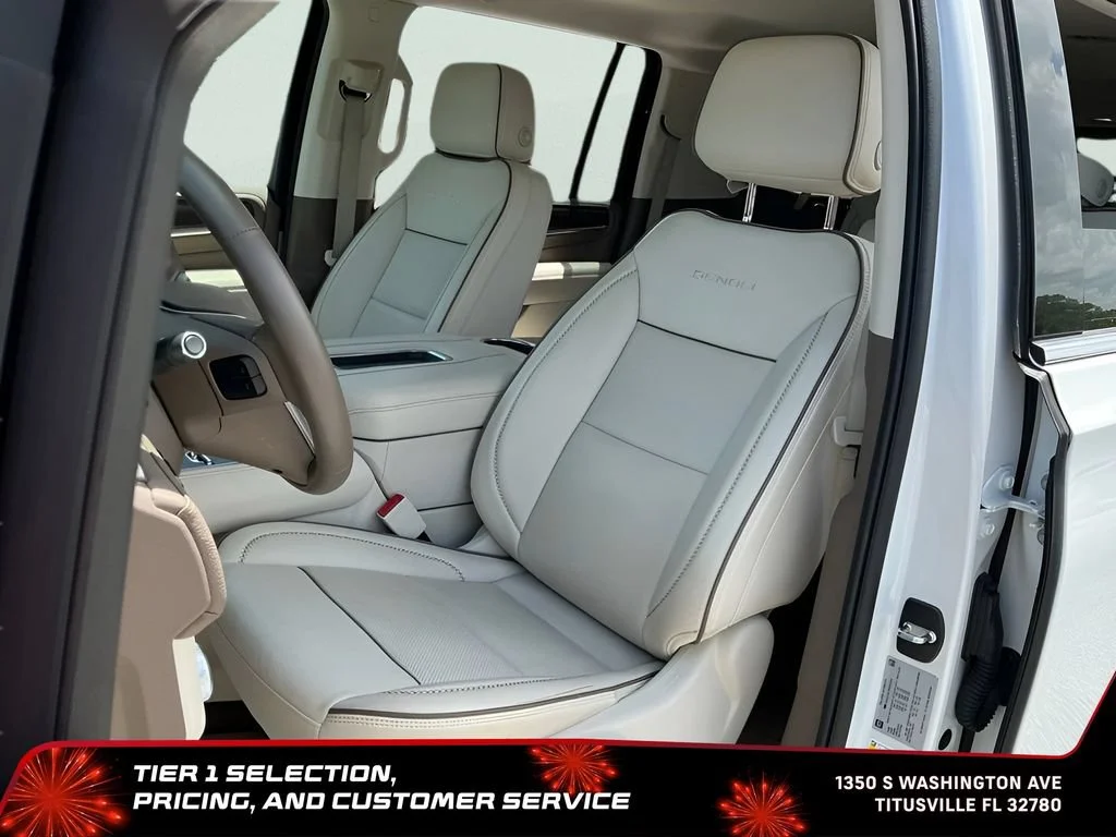Used 2024 White Frost Tricoat GMC Denali image 28