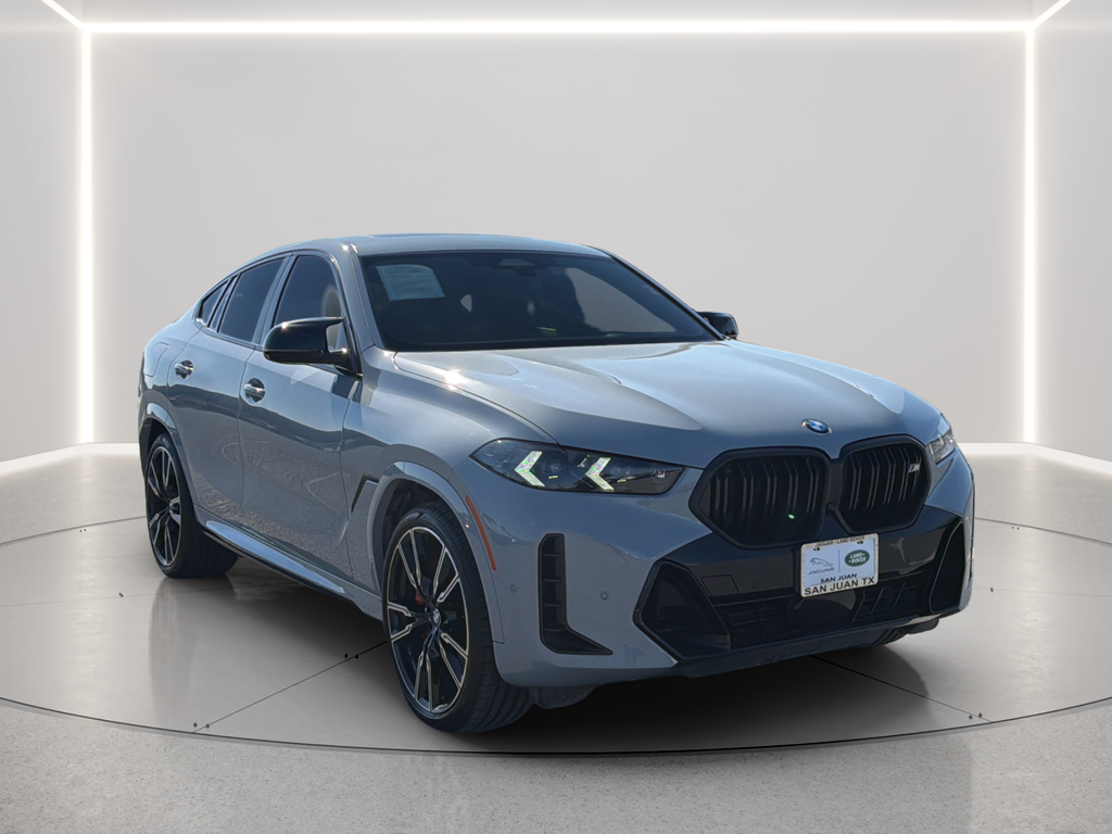Used 2025 Gray BMW M60i image 10