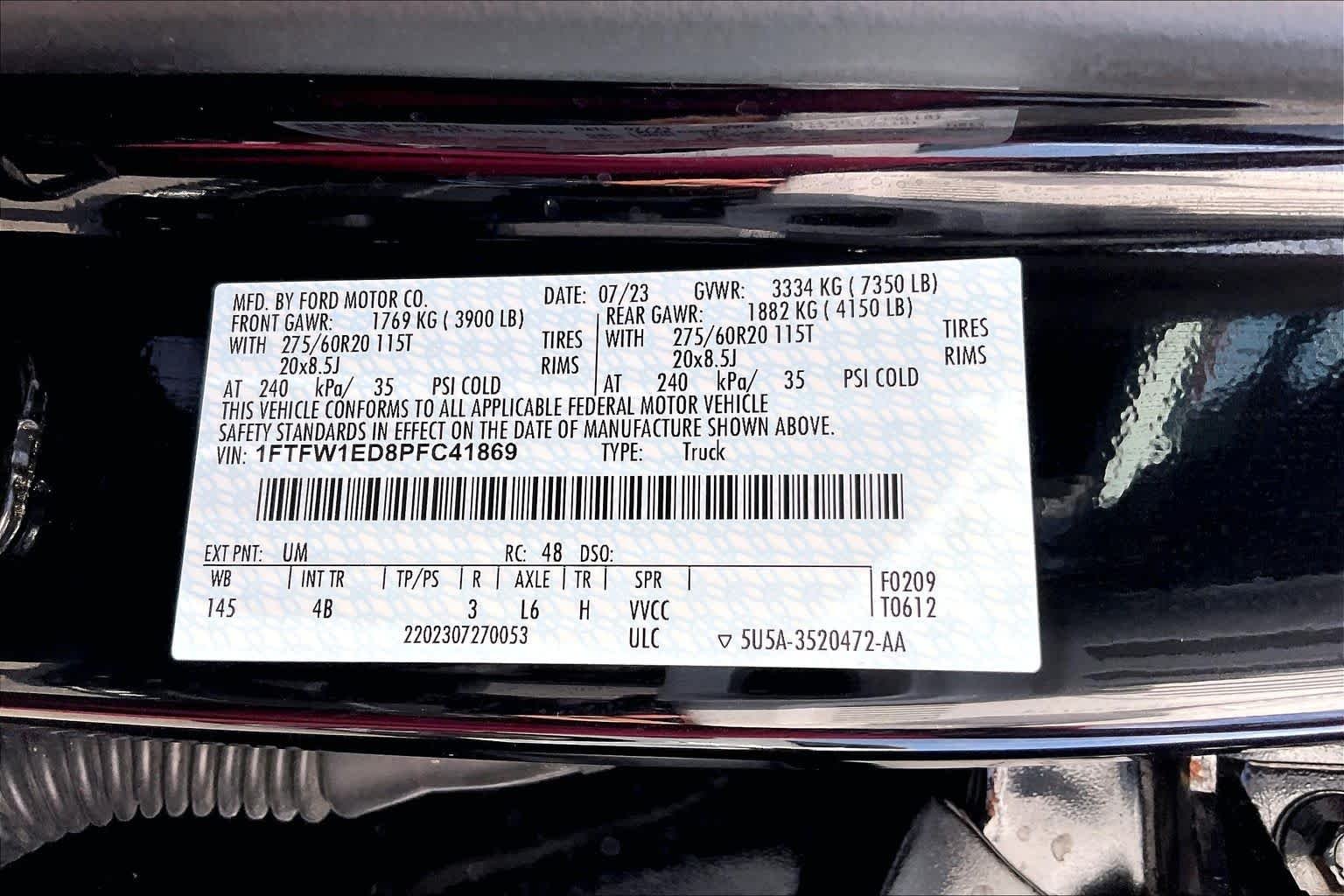 Used 2023 Agate Black Metallic Ford XLT image 34