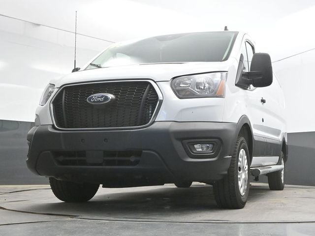 Used 2025 White Ford Base image 39