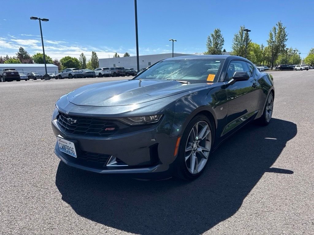 Used 2019 Shadow Gray Metallic Chevrolet 1LT image 3