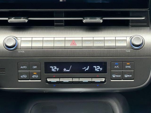 New 2026 White Hyundai SEL Sport AWD image 18