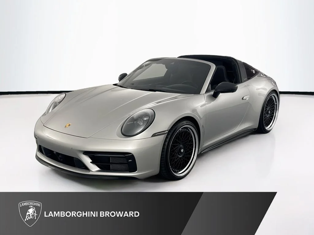 2022 Porsche 911 Targa 4 GTS's photo