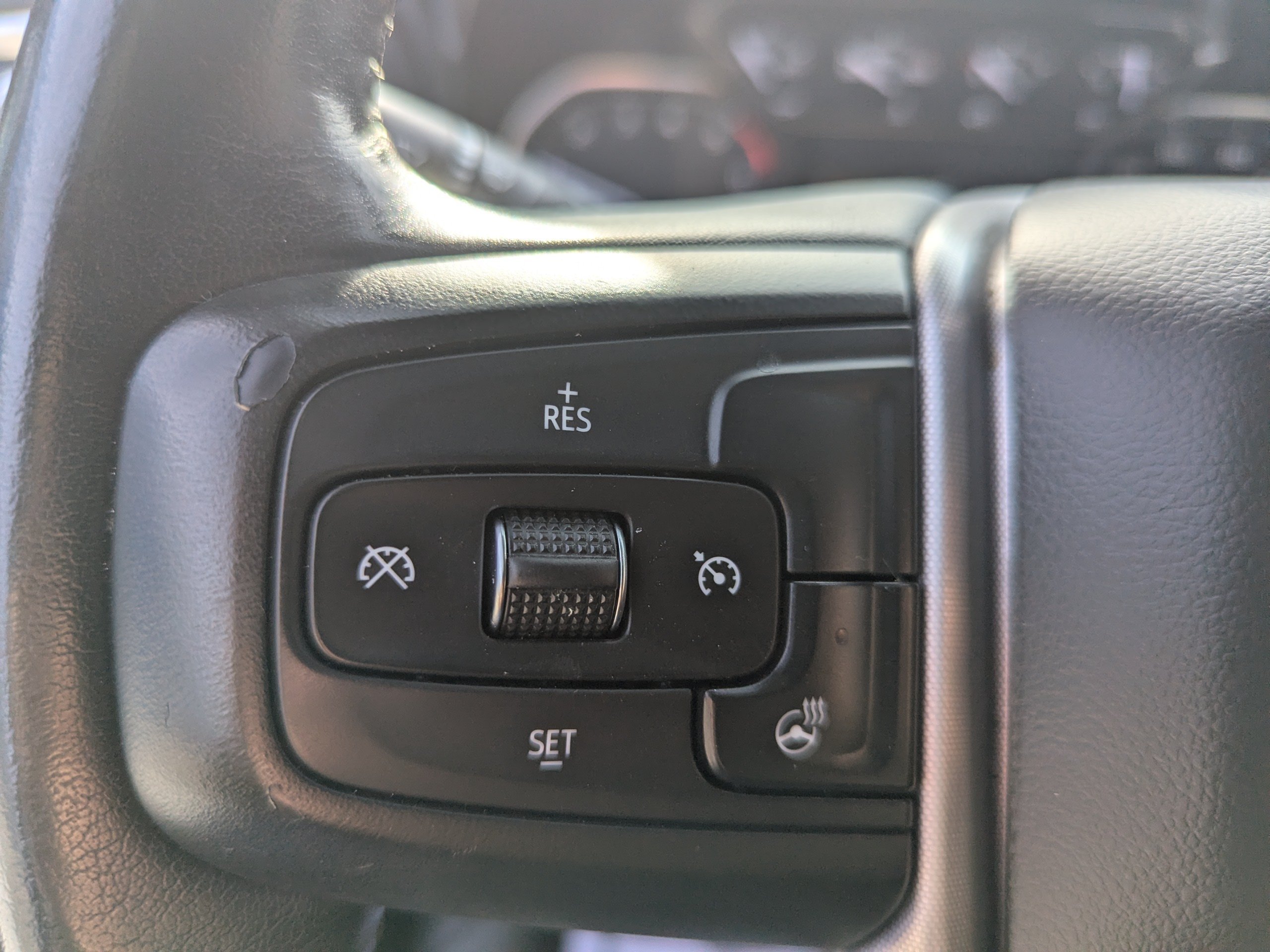 Used 2020 ONYX BLACK GMC Elevation image 15
