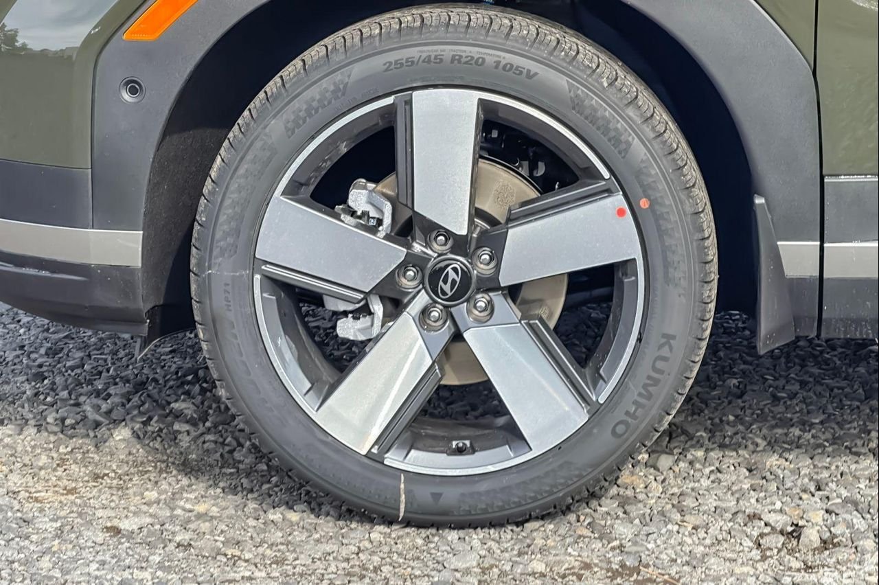 New 2026 Green Hyundai Limited AWD image 37