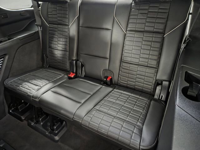 Used 2023 Black Raven Cadillac Sport Platinum image 18