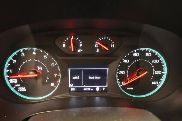 Used 2025 Mineral Gray Metallic Chevrolet LT image 16