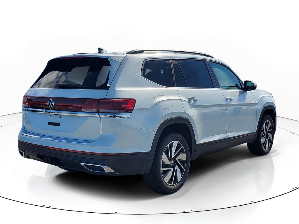 New 2026 White/off-white Volkswagen 2.0T SE w/Technology image 4