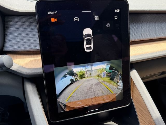 Used 2022 White Polestar Long Range Dual Motor image 19