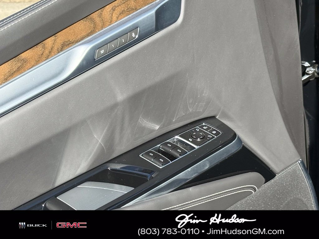 Certified Used 2026 Black Cadillac Platinum Luxury image 21
