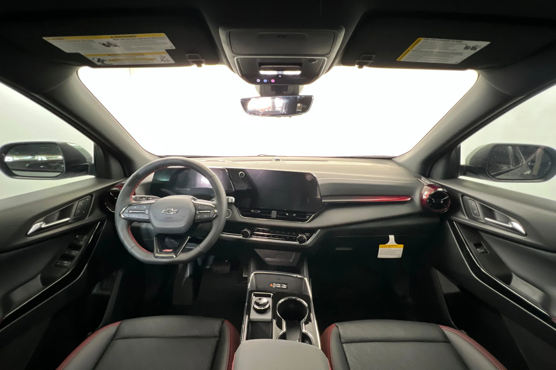 2027 Chevrolet Equinox RS - Photo 9