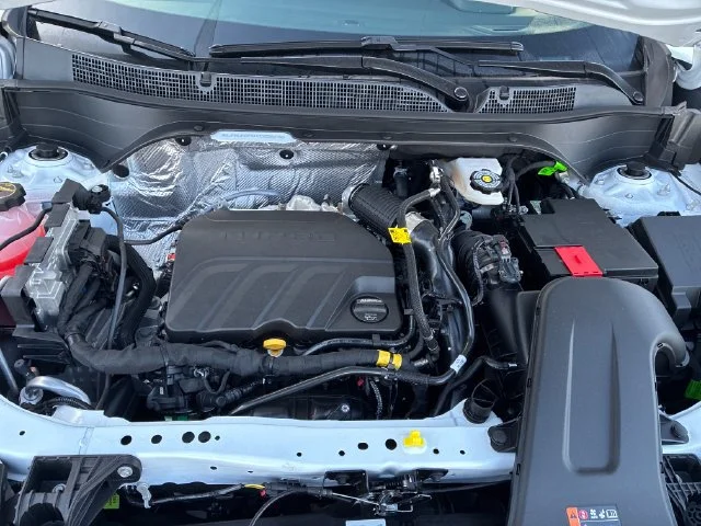 New 2026 Summit White Chevrolet LS image 24