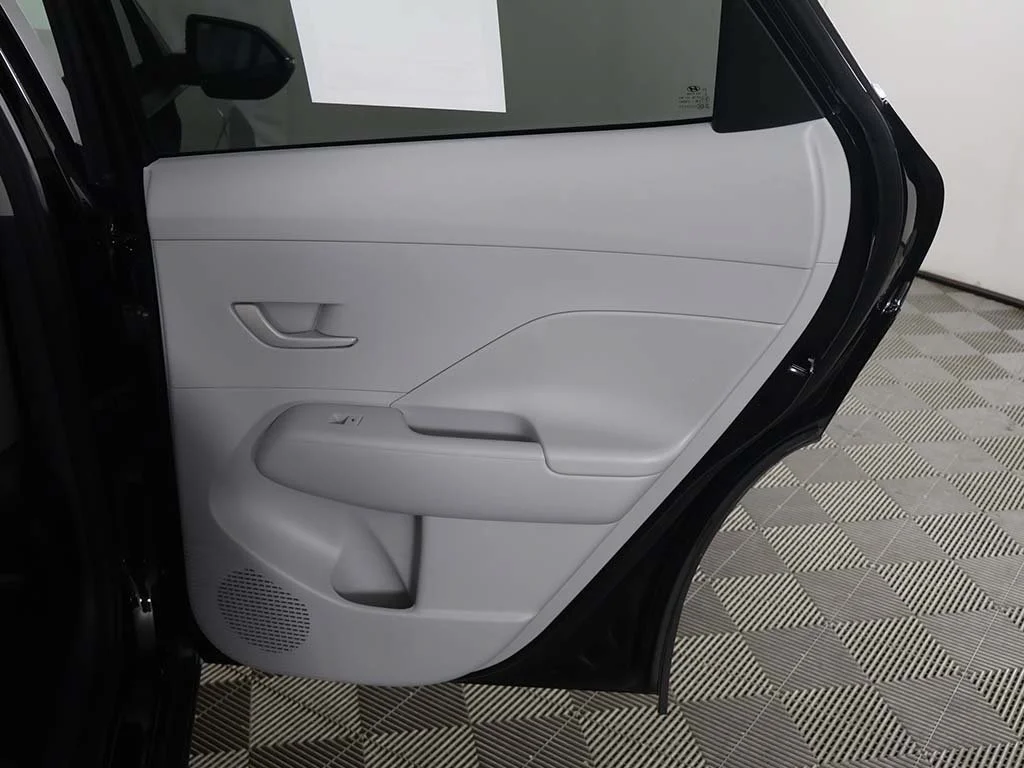 Used 2024 Black Hyundai SEL image 25
