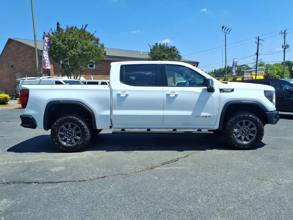 New 2026 Summit White GMC AT4X image 30