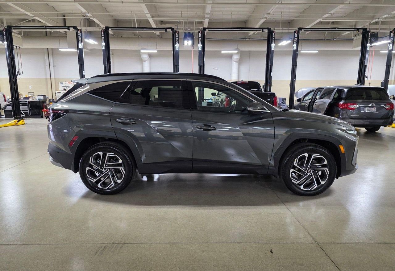 New 2026 Amazon Gray Hyundai Limited image 8