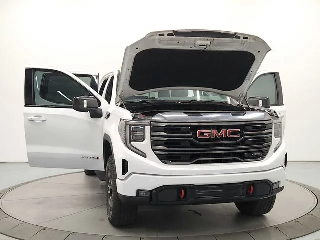 Used 2022 Summit White GMC AT4 image 10