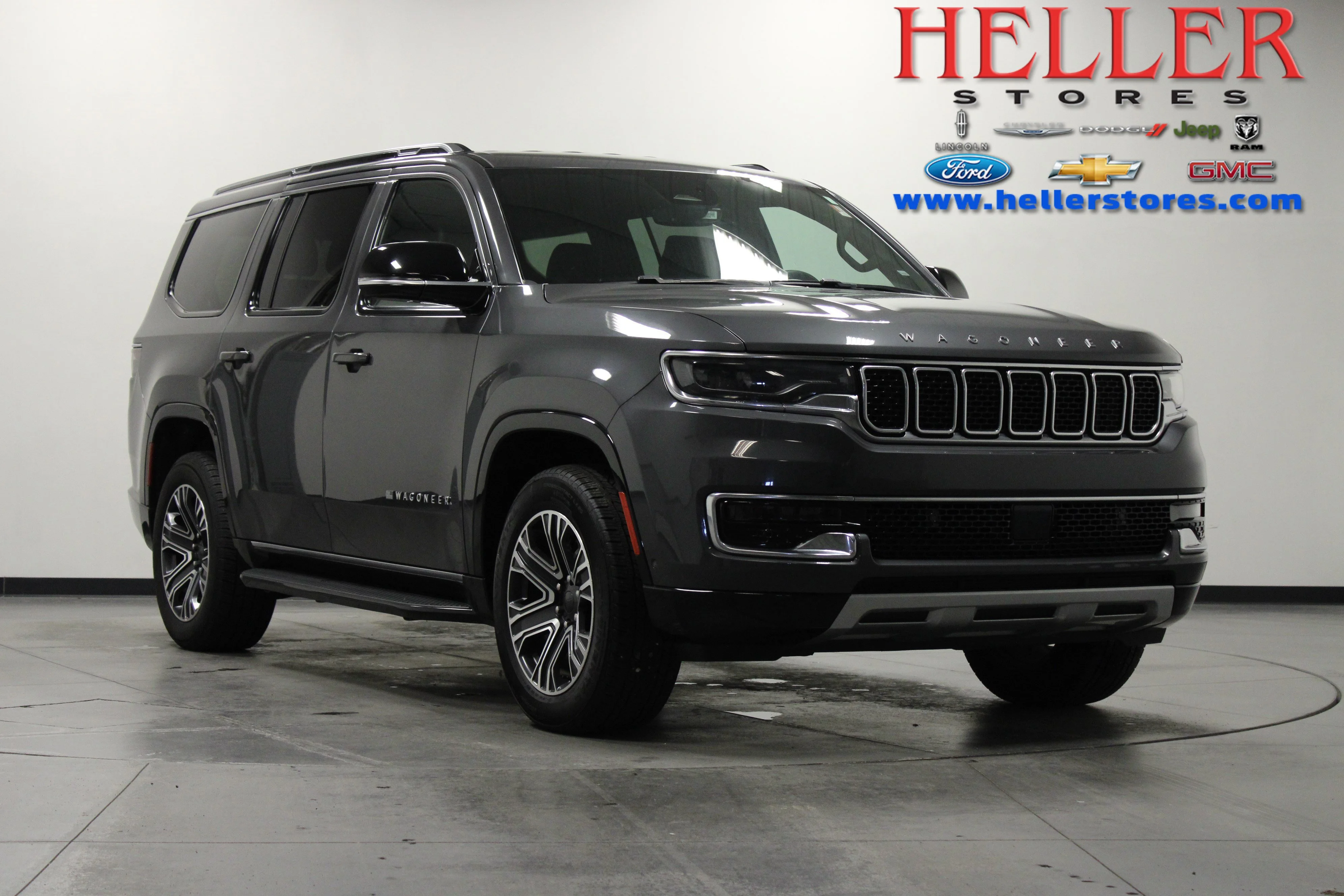 Used 2024 Baltic Gray Metallic Clearcoat Jeep Series II image 1