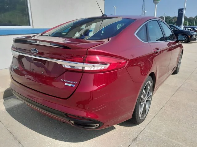 Used 2017 Red Ford Titanium image 8