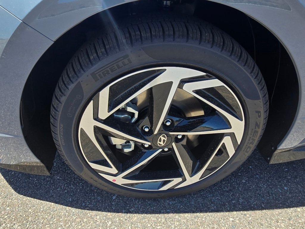 Used 2026 Transmission Blue Hyundai SEL Sport image 9
