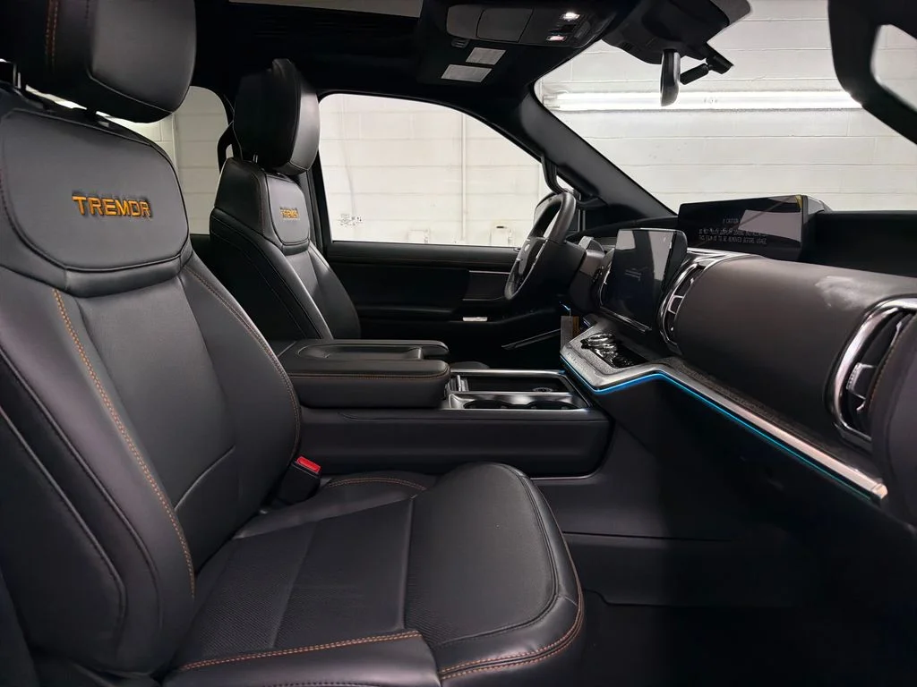 New 2026 Gray Ford Tremor image 29