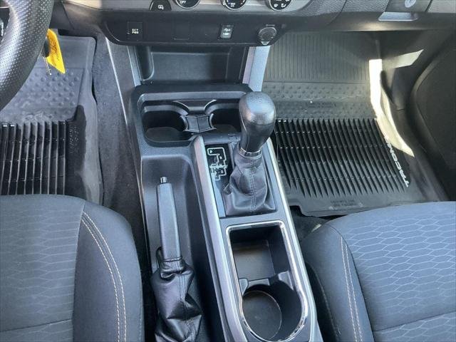 Certified Used 2016 MAGNETIC GRAY MET. Toyota  image 12