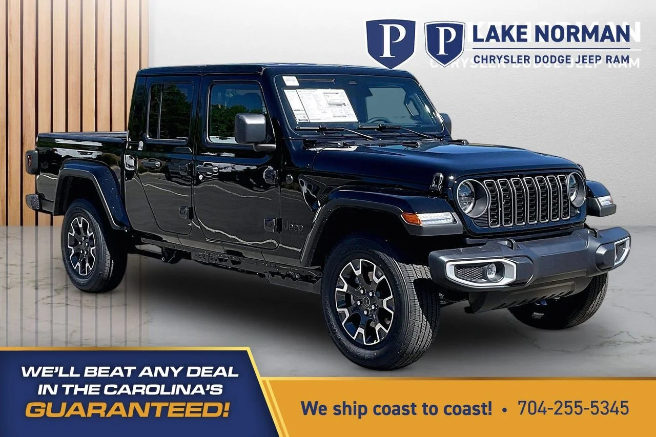 2026 Jeep Gladiator Sahara Auto's photo